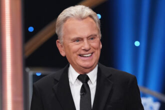 How Tall is Pat Sajak